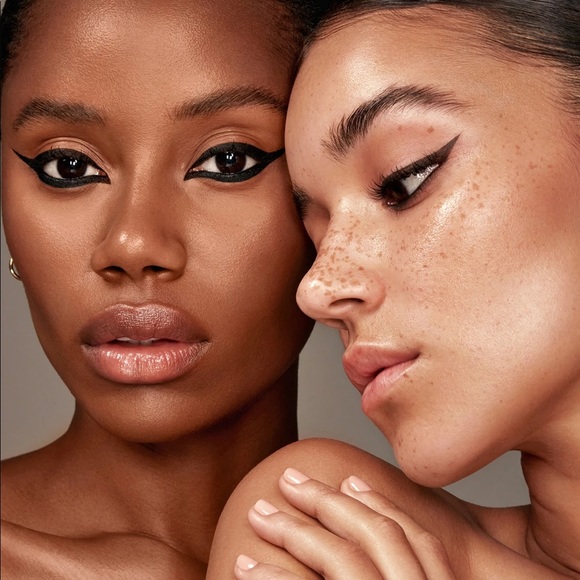 Black Creamy Eyeliner - Picture 2 of 4